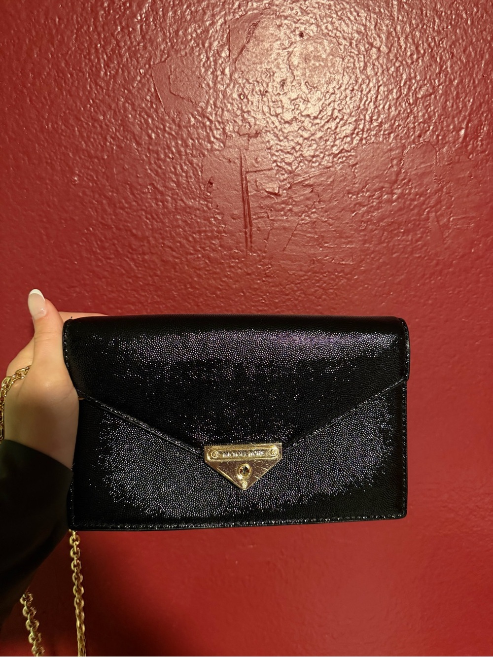 Michael Kors Black Patent Envelope Crossbody Bag with Gold Hardware - Picture 2 of 4